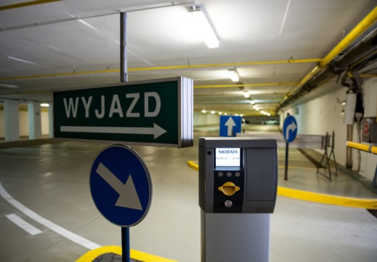 Parking podziemny pod ul. Waryńskiego po remoncie.