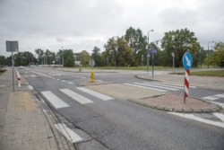 Oznakowanie przejść dla pieszych - Kocie Oczka dla Białołęki – Mehoffera i Milenijna.