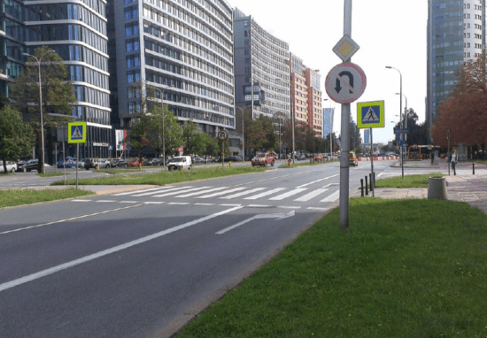 Na skrzyżowaniu Alei Jerozolimskich z ulicą Białobrzeską powstanie sygnalizacja świetlna.