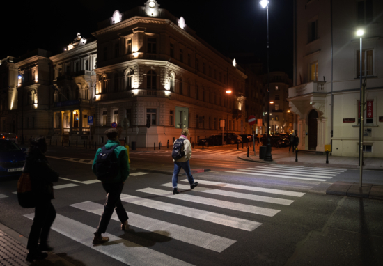 Doświetlone przejścia w Śródmieściu.