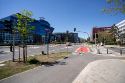 Remont chodnika i budowa ścieżki rowerowej wzdłuż Domaniewskiej