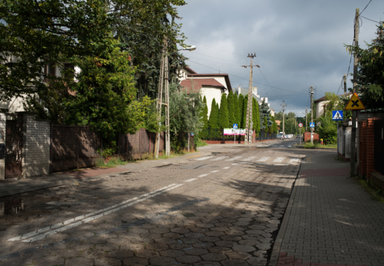 Ulica Skrzyneckiego przed modernizacją.