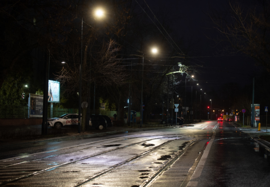 Zmodernizowane oświetlenie ulicy Ratuszowej.
