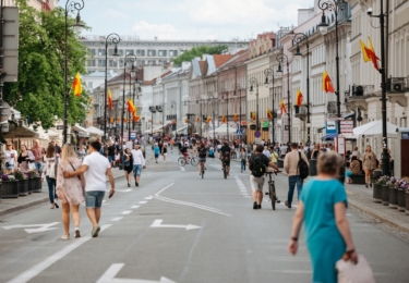 Transport i montaż przenośnych zapór antyterrorystycznych na terenie Warszawy