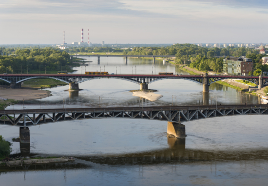 Warszawskie mosty ujęte z drona