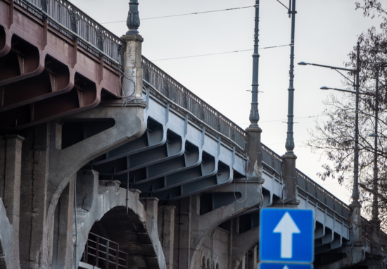 Remont wiaduktu mostu Poniatowskiego.