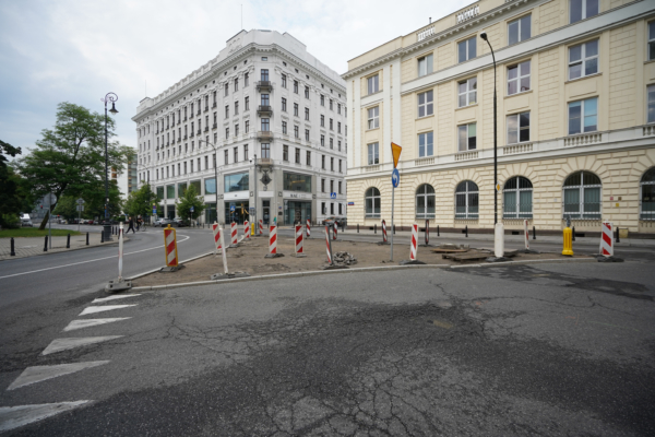 Skrzyżowanie ulic Mazowieckiej z Kredytową i Traugutta - w trakcie przebudowy.