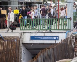 Wejście do remontowanego przejścia podziemnego przy Dworcu Zachodnim.