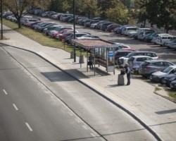 Przystanek autobusowy C.H. Promenada przed remontem.