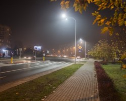 Oświetlone przejścia na ulicy Wincentego.