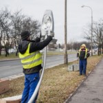 Wymiana latarni w ciągu ulic Wysockiego i Odrowąża.