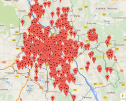 Mapa Warszawy z zaznaczonymi miejscami projektów budżetu obywatelskiego.