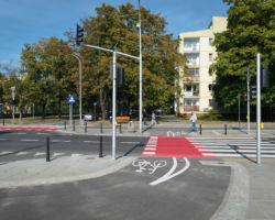 Zakończyła się budowa trasy rowerowej w ciągu ulic Mińska-Stanisławowska-Dwernickiego-Szaserów.