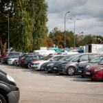 Zakończył się remont chodnika i parkingu w rejonie Cmentarza Wilanowskiego.