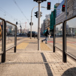 Naziemne dojście na przystanek tramwajowy przy Dworcu Centralnym w stronę Pragi.