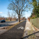 Nowy chodnik oraz droga dla rowerów pojawiły się wzdłuż ulic Szpotańskiego i Wydawniczej.