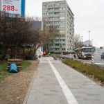 Trwa remont chodnika przy ul. Saskiej.
