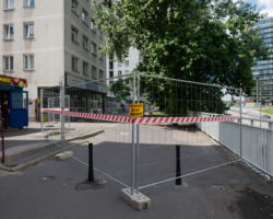 Zmieni się fragment chodnika wzdłuż bloków między ulicami Polną a Marszałkowską.