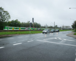 Zmodernizowana sygnalizacja świetlna na skrzyżowaniu ulic Świerszcza i Rybnickiej.