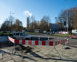 Budowa nowego chodnika przy ul. Szczęśliwickiej.