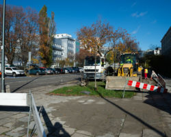 Budowa nowego chodnika przy ul. Szczęśliwickiej.