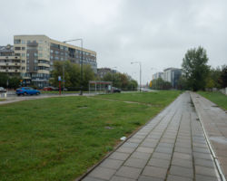 Droga dla rowerów przy ul. Wąwozowej przed modernizacją.