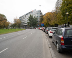 Ulica Marszałkowska przed zazielenieniem.