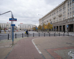 Ulica Marszałkowska przed zazielenieniem.