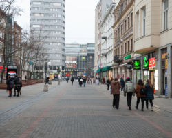 Obecny wygląd ulicy Chmielnej.