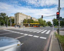 Nowa sygnalizacja świetlna na skrzyżowaniu ulic Wołoskiej i Madalińskiego.