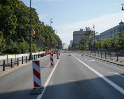 Remont skrzyżowania Marszałkowskiej i Królewskiej.