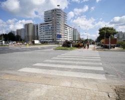 Modernizacja sygnalizacji na skrzyżowaniu al. Ken i ulic Bartoka i Surowieckiego.