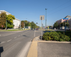 Usunięte bariery architektoniczne na Mokotowie.