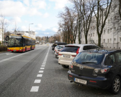 Parkowanie na ulicy Słowackiego po zmianach.