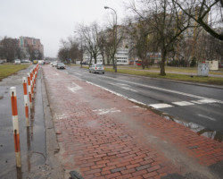 Ul. K. Rudnickiego przy dojeździe do ul. W. Broniewskiego