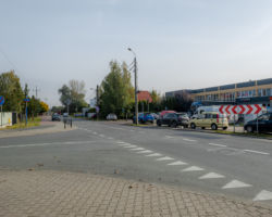 Skrzyżowanie ulic Kadetów i Łasaka, tutaj powstanie rondo.