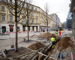 Remont placu Pięciu Rogów.