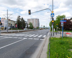 Przejście dla pieszych z nową sygnalizacją, Al. Krakowska.