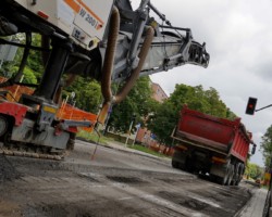 Ul. Sławka zyska nową jezdnię i chodniki.