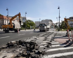 Plac Trzech Krzyży w trakcie modernizacji.