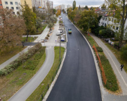 Końcowy etap modernizacji skrzyżowania ulic Saskiej i Egipskiej, widok z drona.