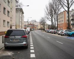 Ul. W. Sławka, jedna z ważniejszych ulic w Ursusie, zyskała nowy asfalt