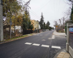 Ulica Skrzyneckiego po modernizacji.