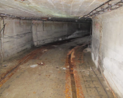 Wnętrze tunelu na Prostej przed betonowaniem