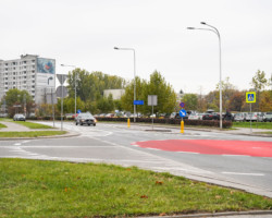 Nowe rondo na ul. św. Wincentego. Na rondzie trwają jeszcze prace wykończeniowe.